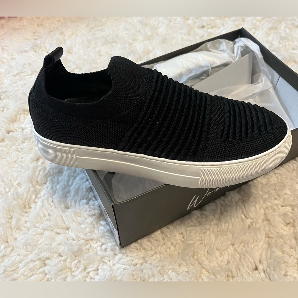 Wonderly Bryna Knit Slip On 8.5 NWT